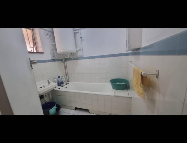 1 BEDROOM FLAT FOR SALE IN GLENWOOD